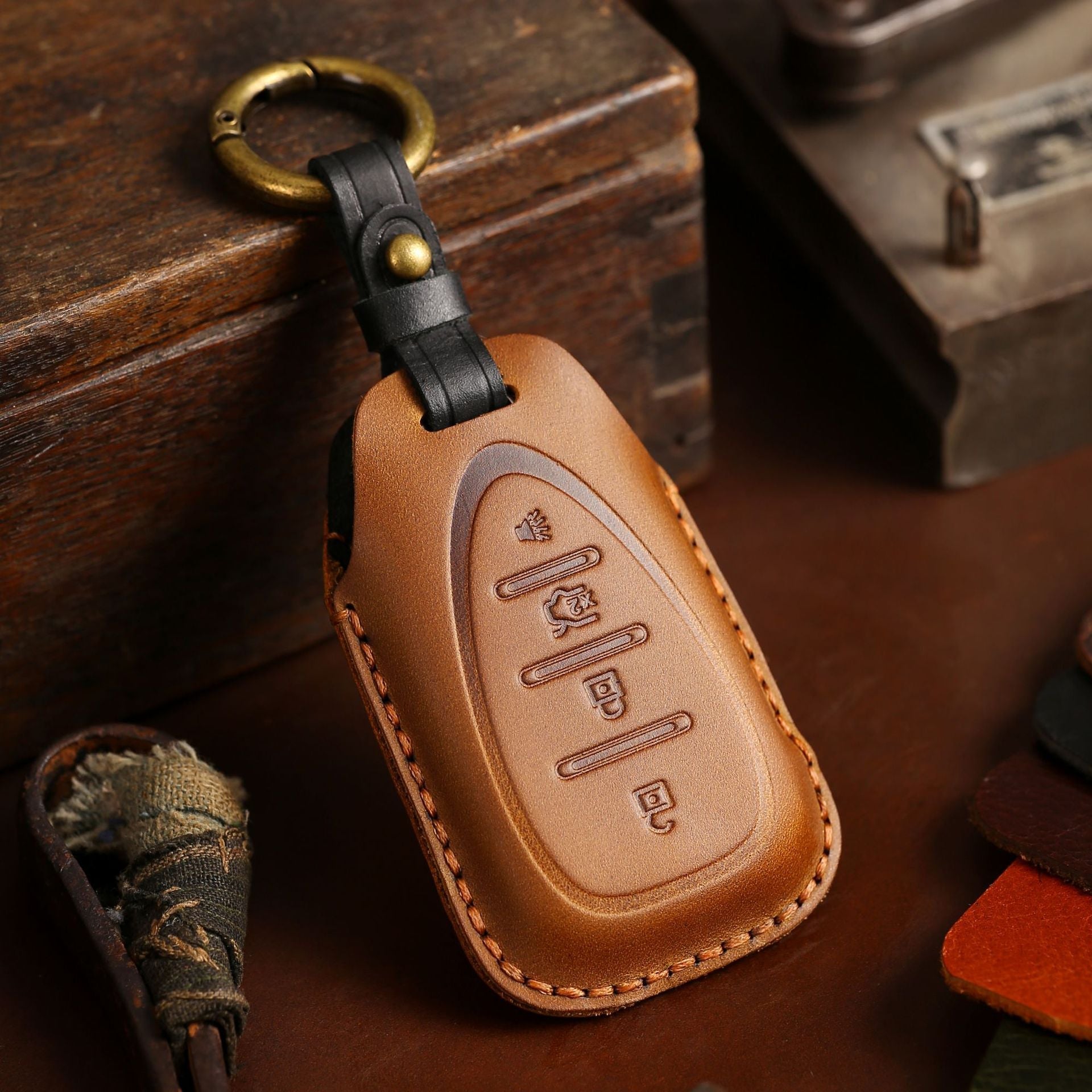 Chevrolet Leather Cover