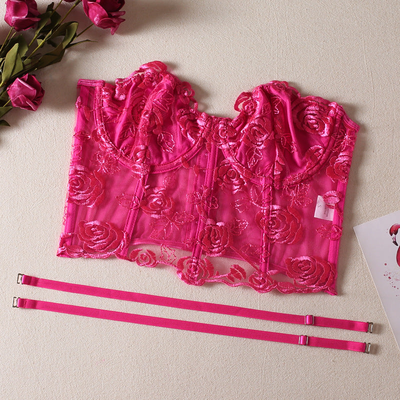 Haut tube brodé de roses avec bretelles